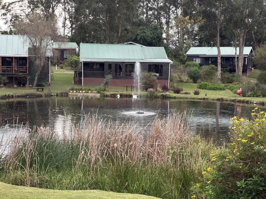 2 Bedroom Property for Sale in Harkerville A H Western Cape